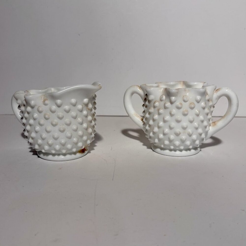 Vintage Old Fenton Milk Glass Hobnail Star Top Sugar and Creamer Set - Picture 9 of 9
